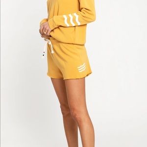New w/ tags Sol Angeles Waves short xs Marigold